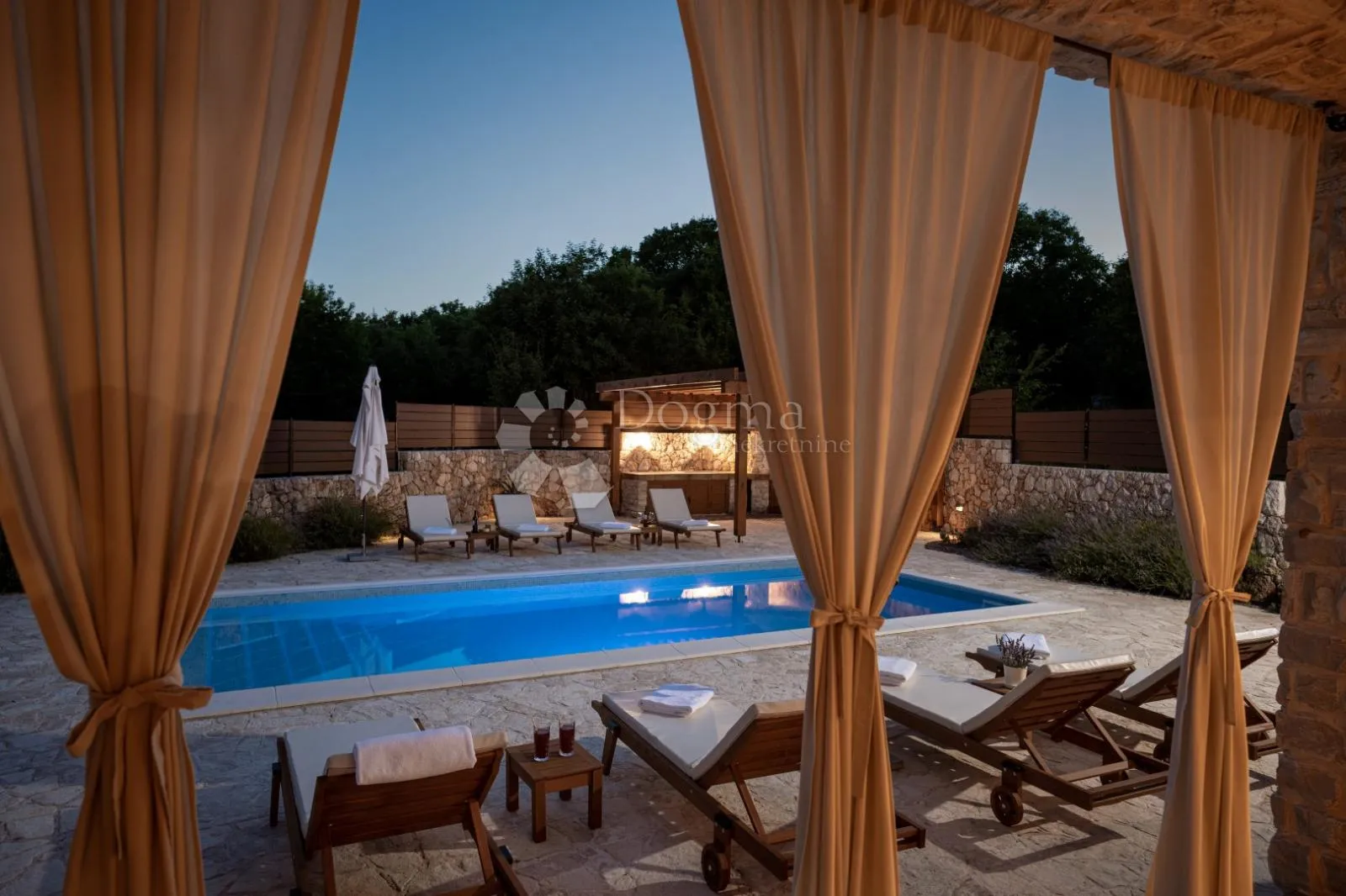 otok krk samostojeća vila - slika 57