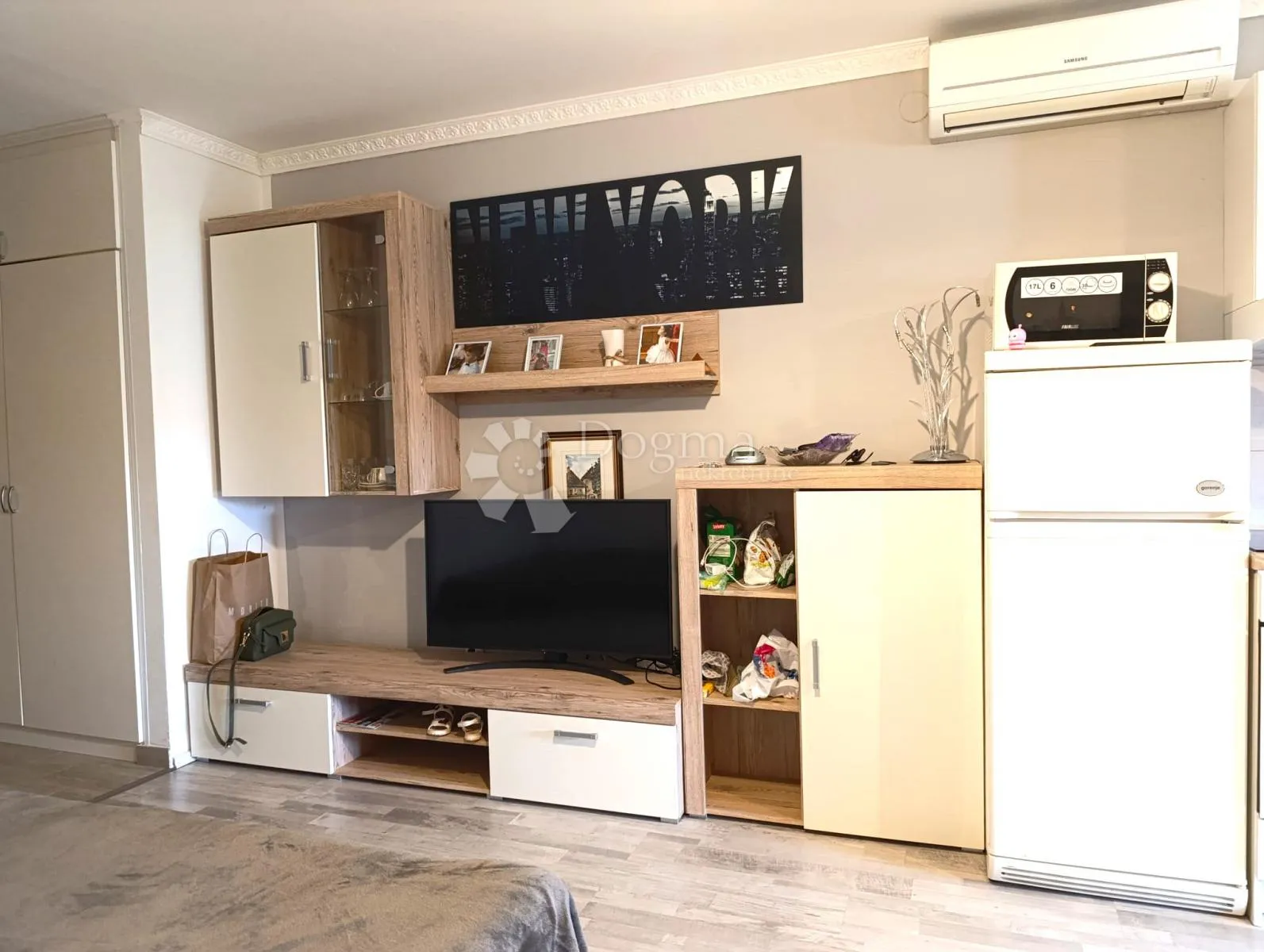 duga uvala – lijep apartman s velikom terasom 150 m od mora - slika 8