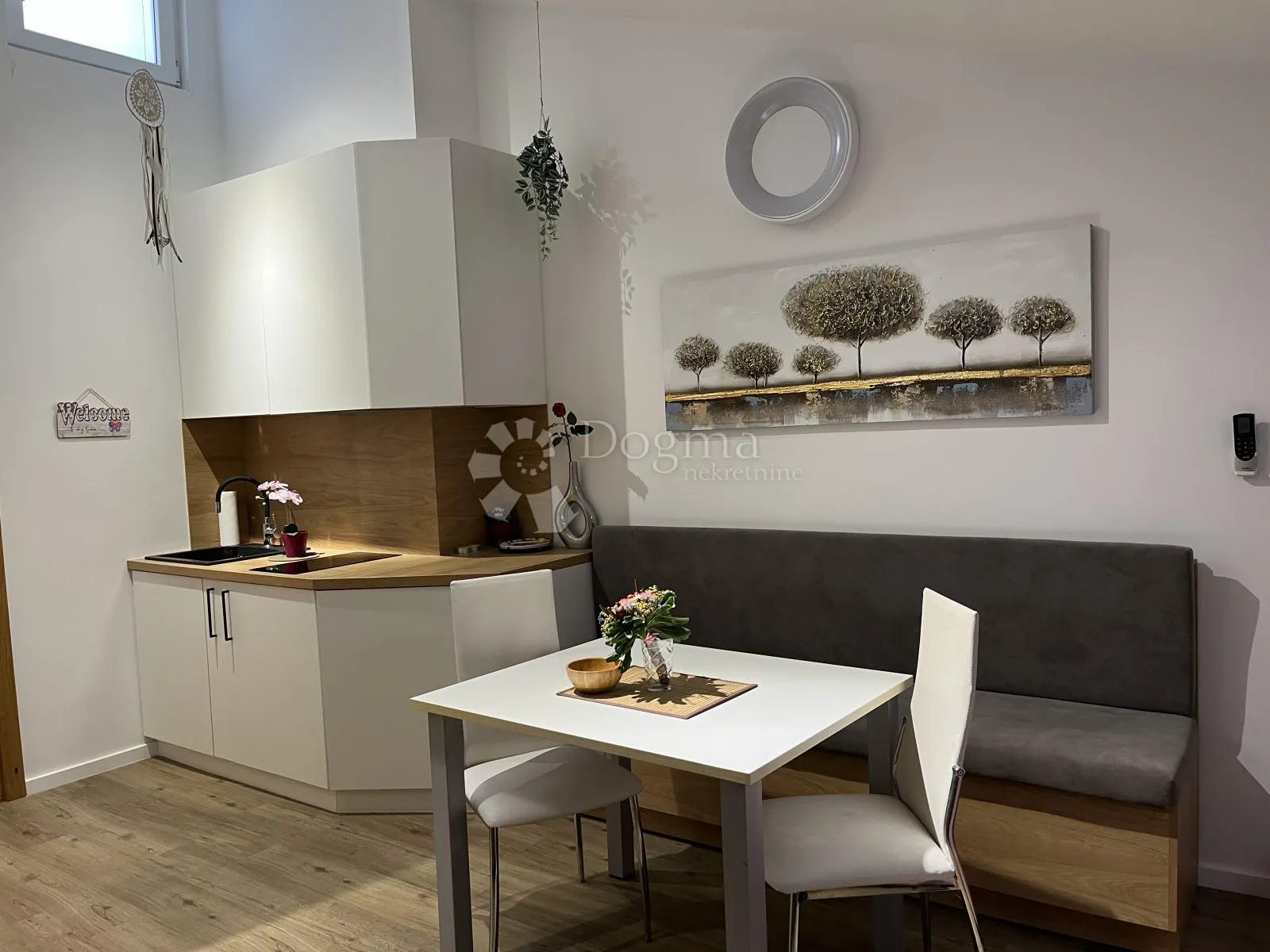 crikvenica dva apartmana - slika 27