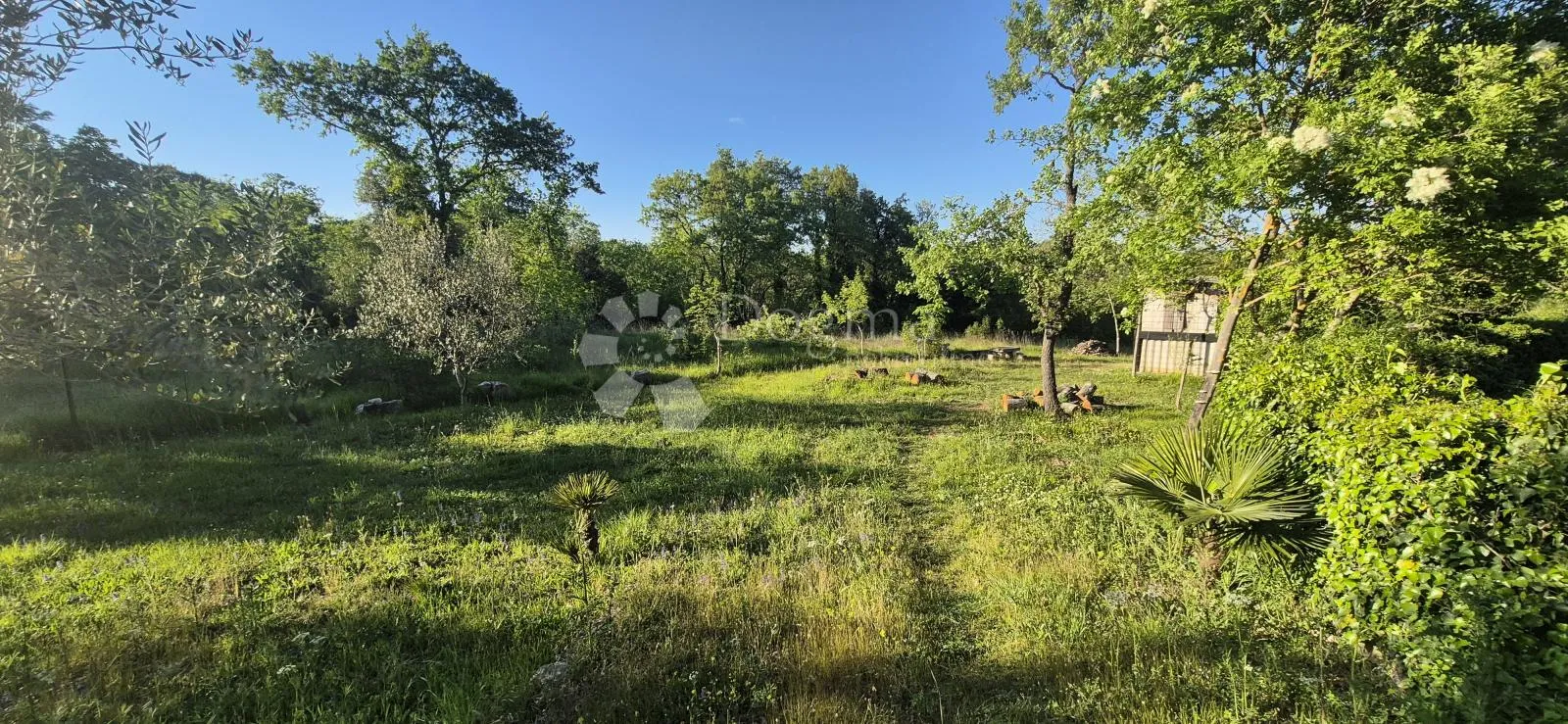 kombinirano građevinsko 950 m2 +poljoprivredno zemljište 1773 m2 - slika 30