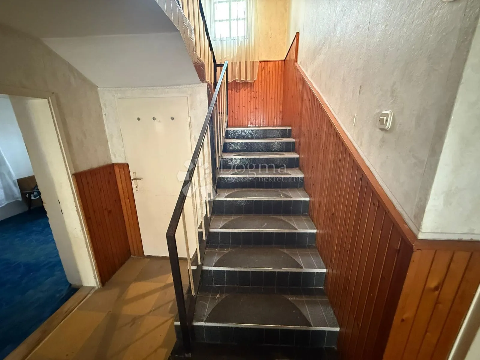 kuća za adaptaciju s velikim zemljištem - slika 7