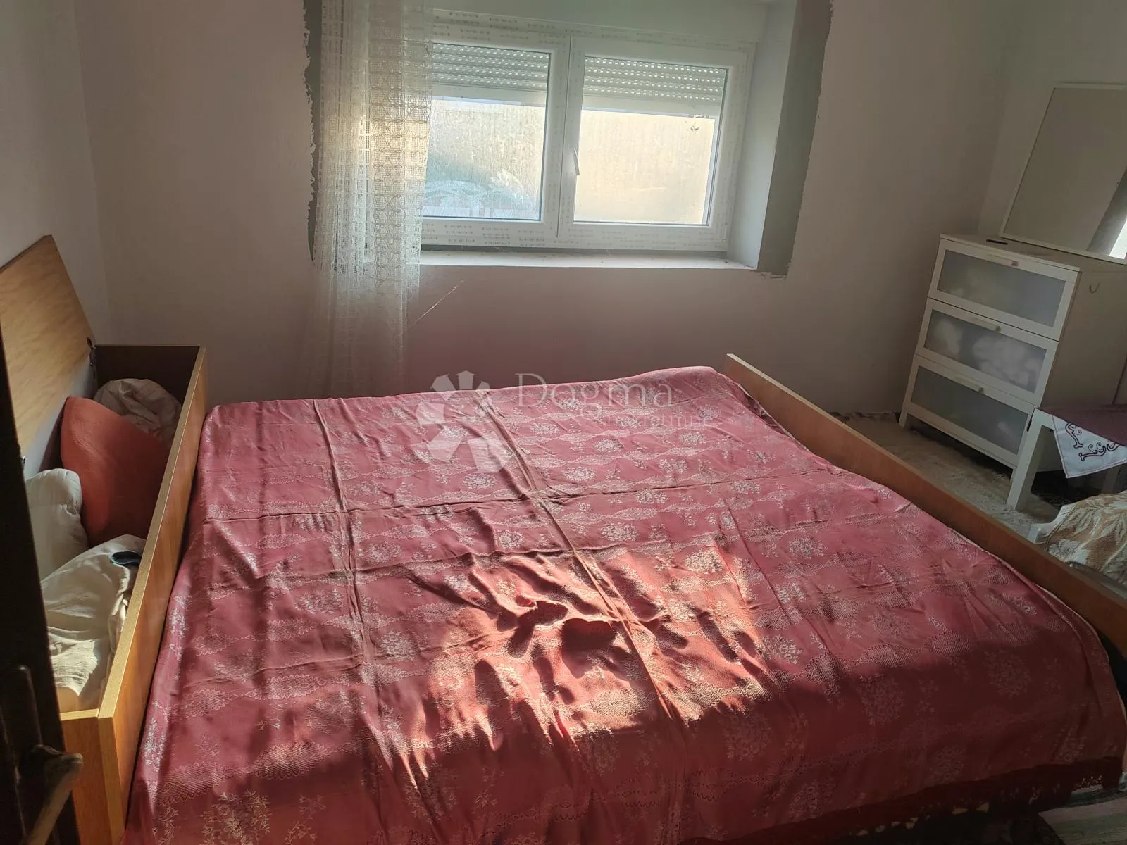 kuća visoka prizemnica-centar - slika 5