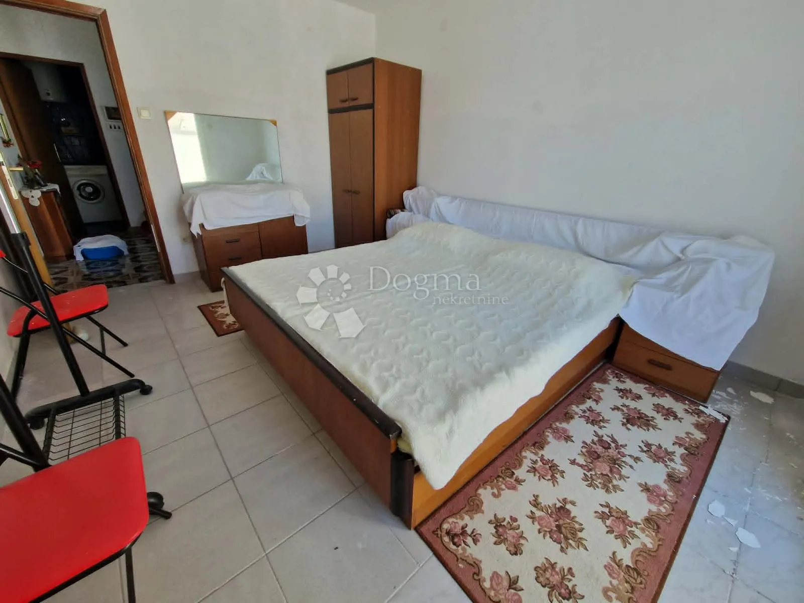 pag - kuća s 2 apartmana 282,80 m2 - 250 m od mora - slika 36