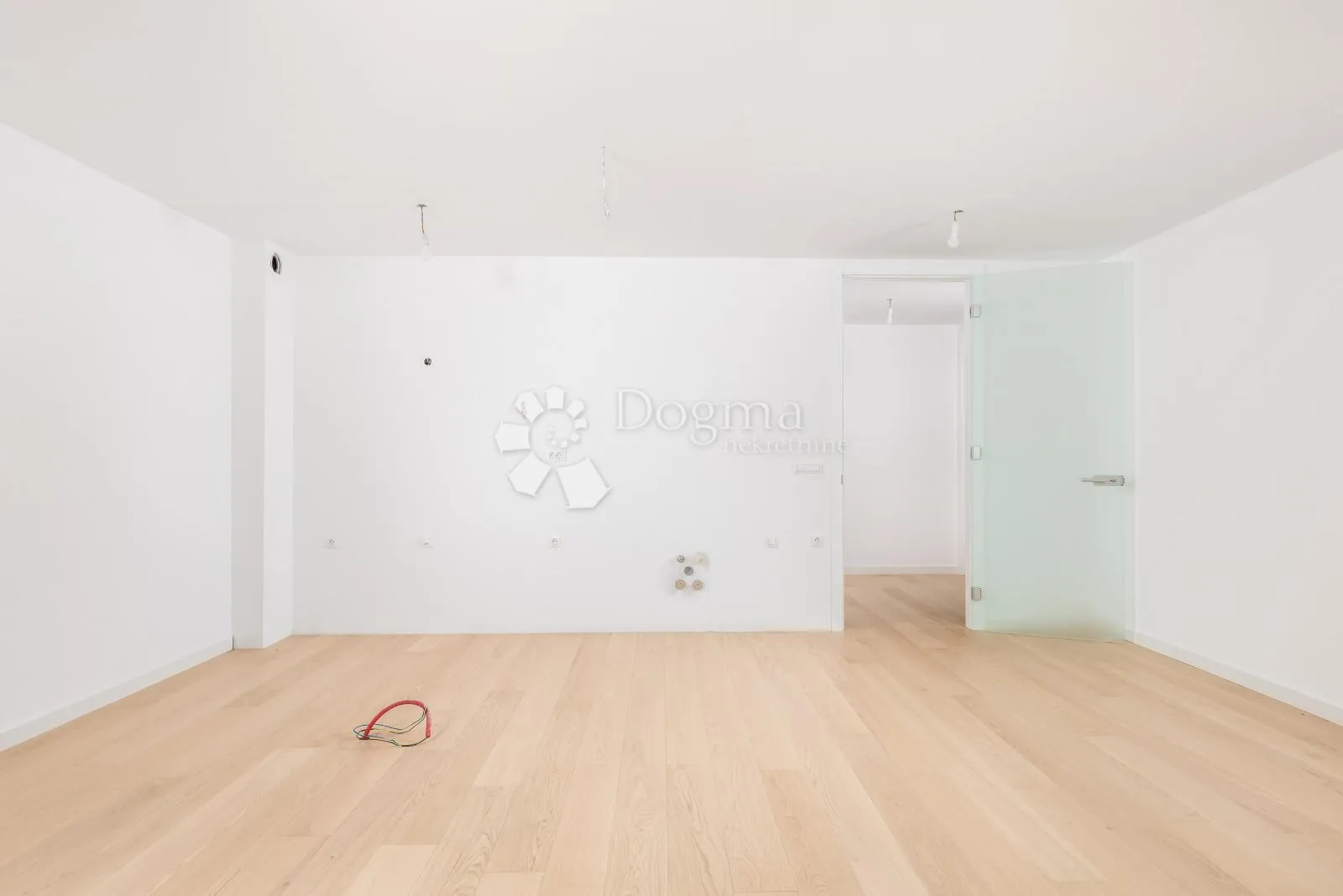 opatija centar stan 131 m2 - slika 19