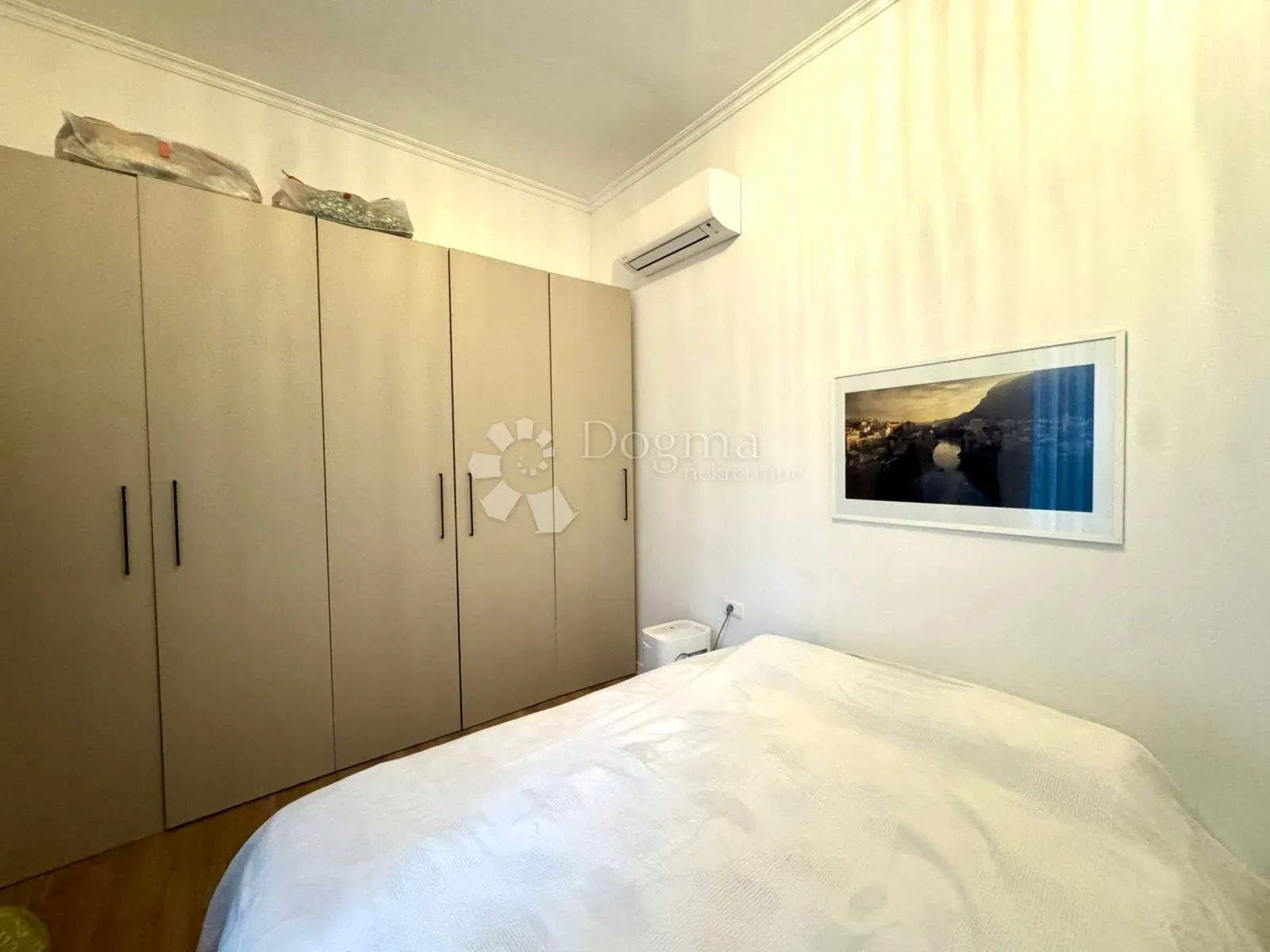 renovirani austrougraski stan, top lokacija - 81,14m2 - slika 13
