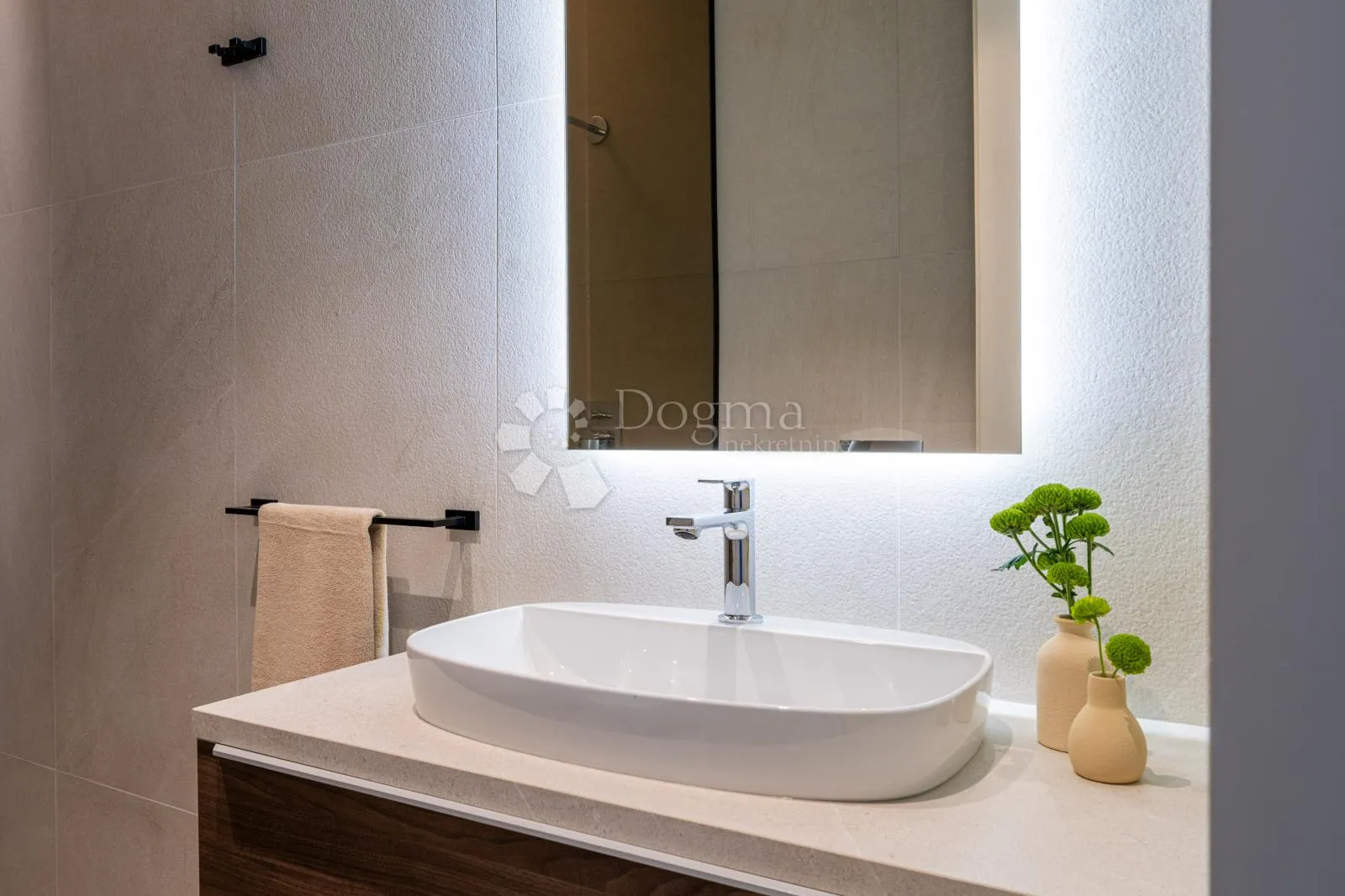 ekskluzivna smart home vila, kompletno opremljena, s otvorenim pogledom - slika 27