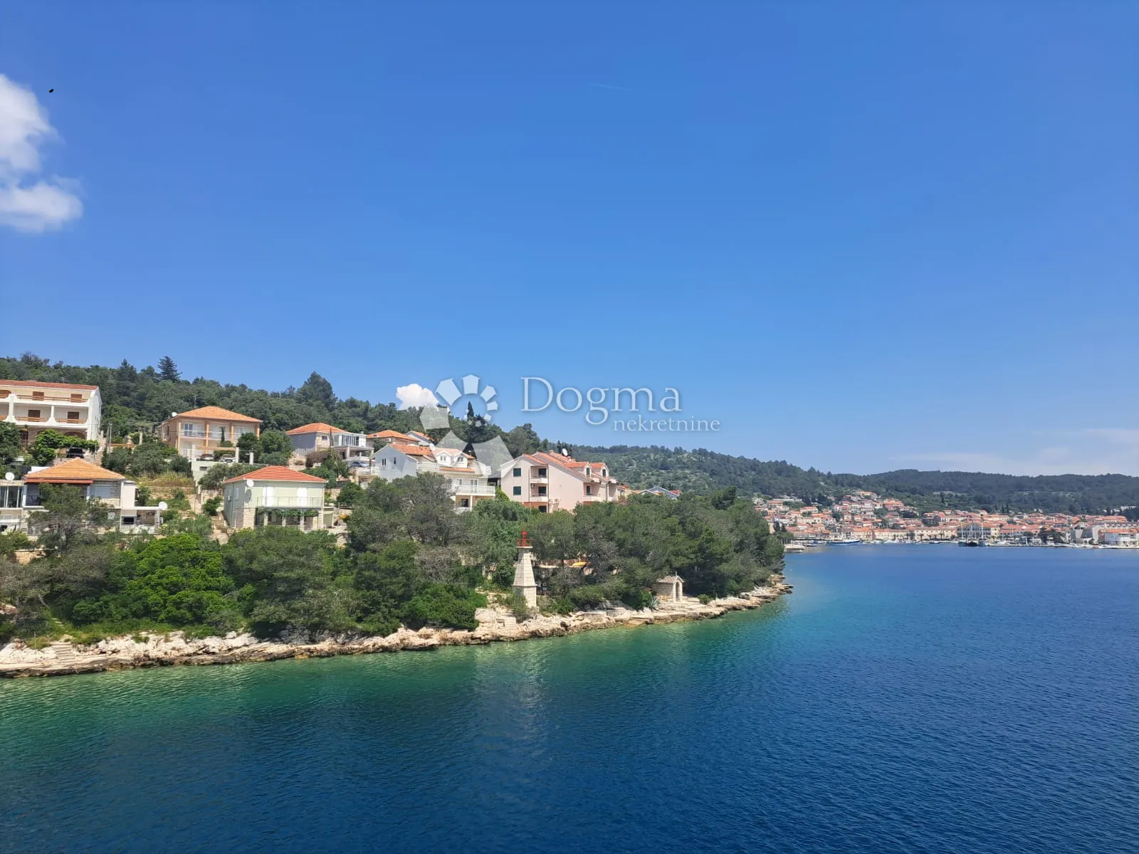 Otok Korčula-Vela Luka-Građevinsko Zemljište!