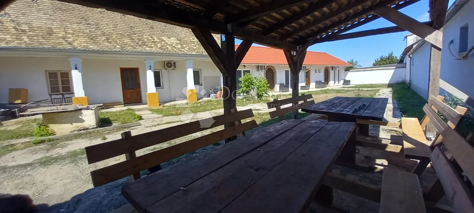 samo u našoj ponudi -kuća sa 4 stana - slika 4
