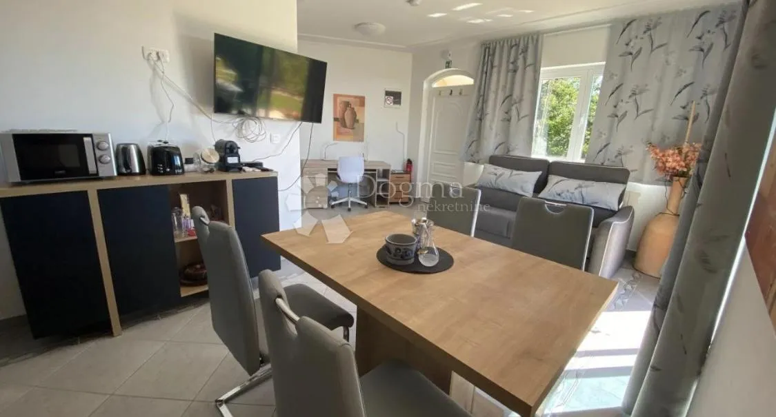 ičići, apartman za dugoročan najam - slika 3