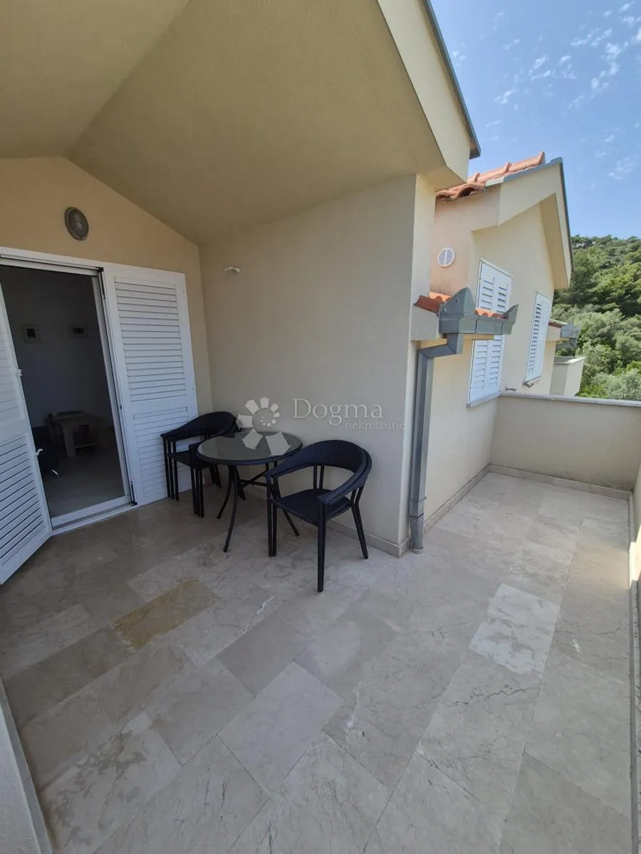 fantastična lokacija, dvojna kuća sa 3 apartmana samo 250 metara do plažena - slika 27