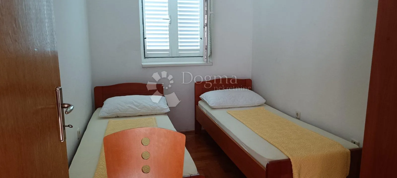 malinska, 61 m2 2s+db, balkon, parking - slika 6