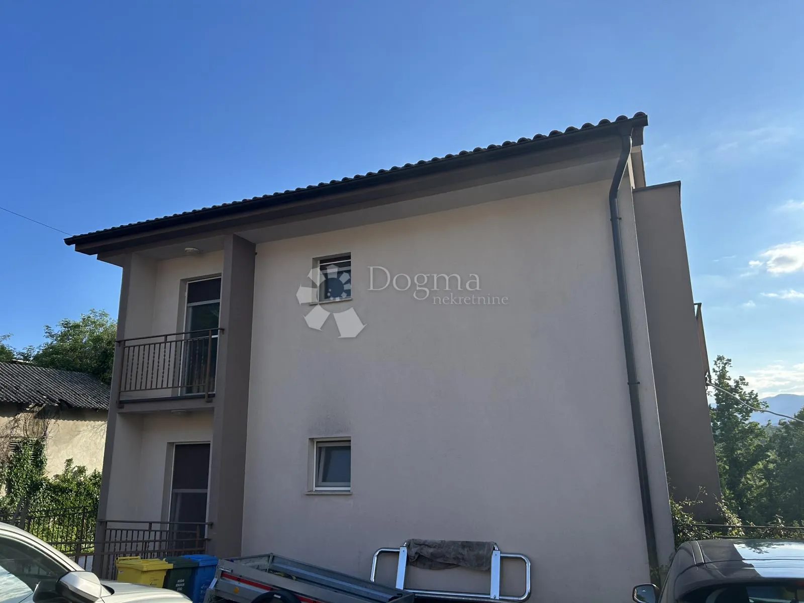 viškovo stan 4s+db ,141m2 - slika 13