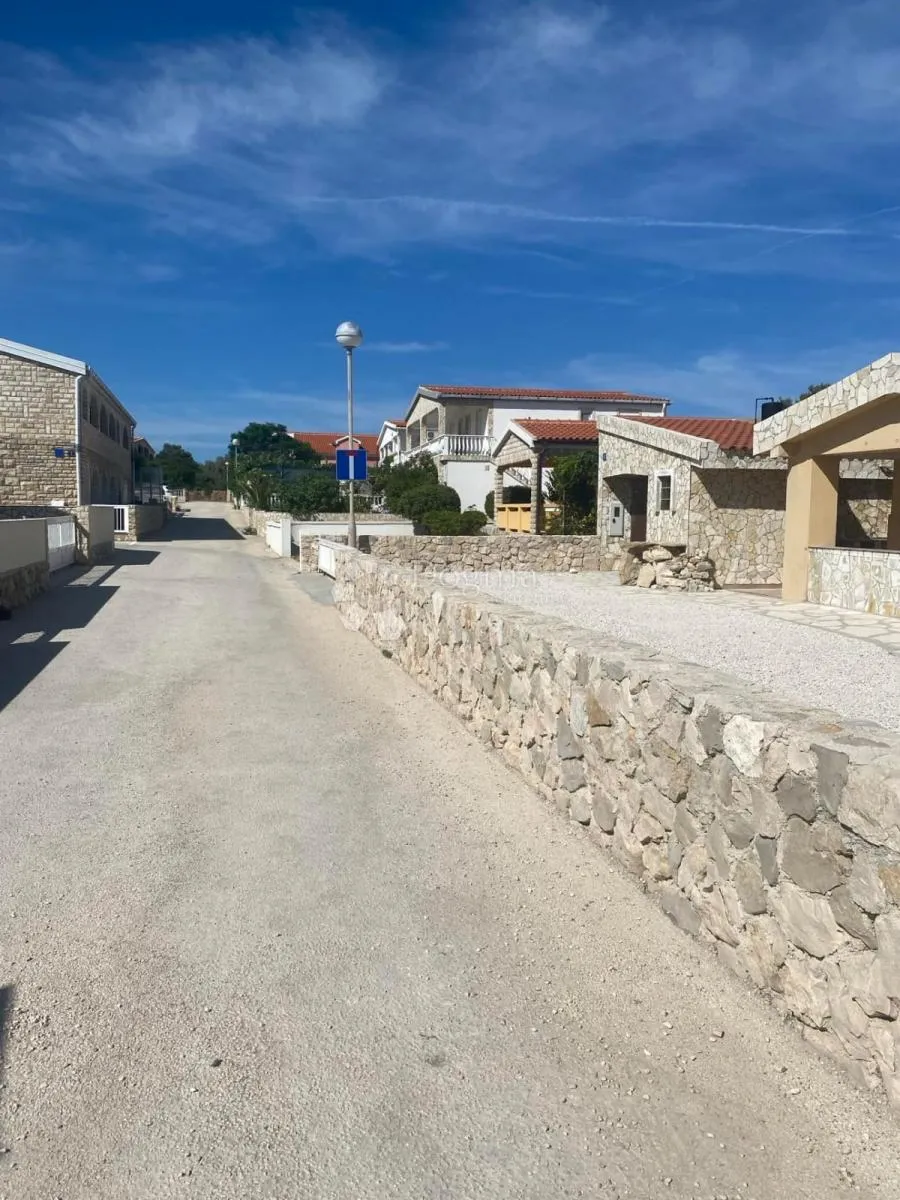 prodaje se apartman vir 50 m2 - slika 3