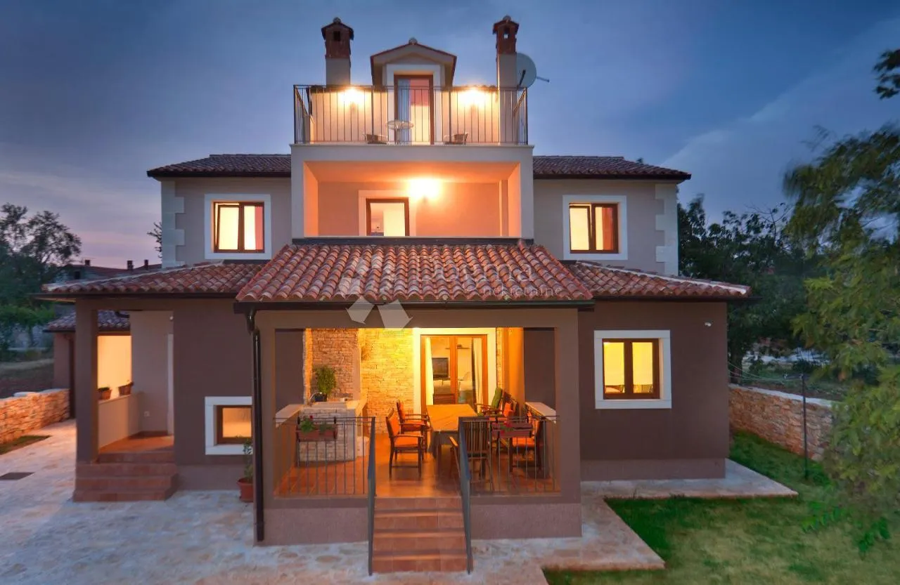 prekrasna vila sa jedinstvenim kažun bazenom - slika 33