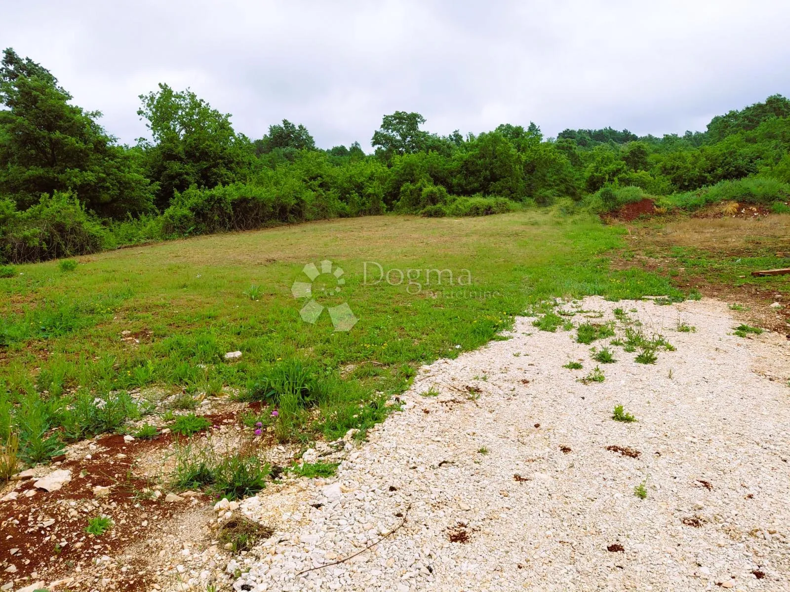 građevinsko zemljište 612 m2 - gočan barban - slika 3