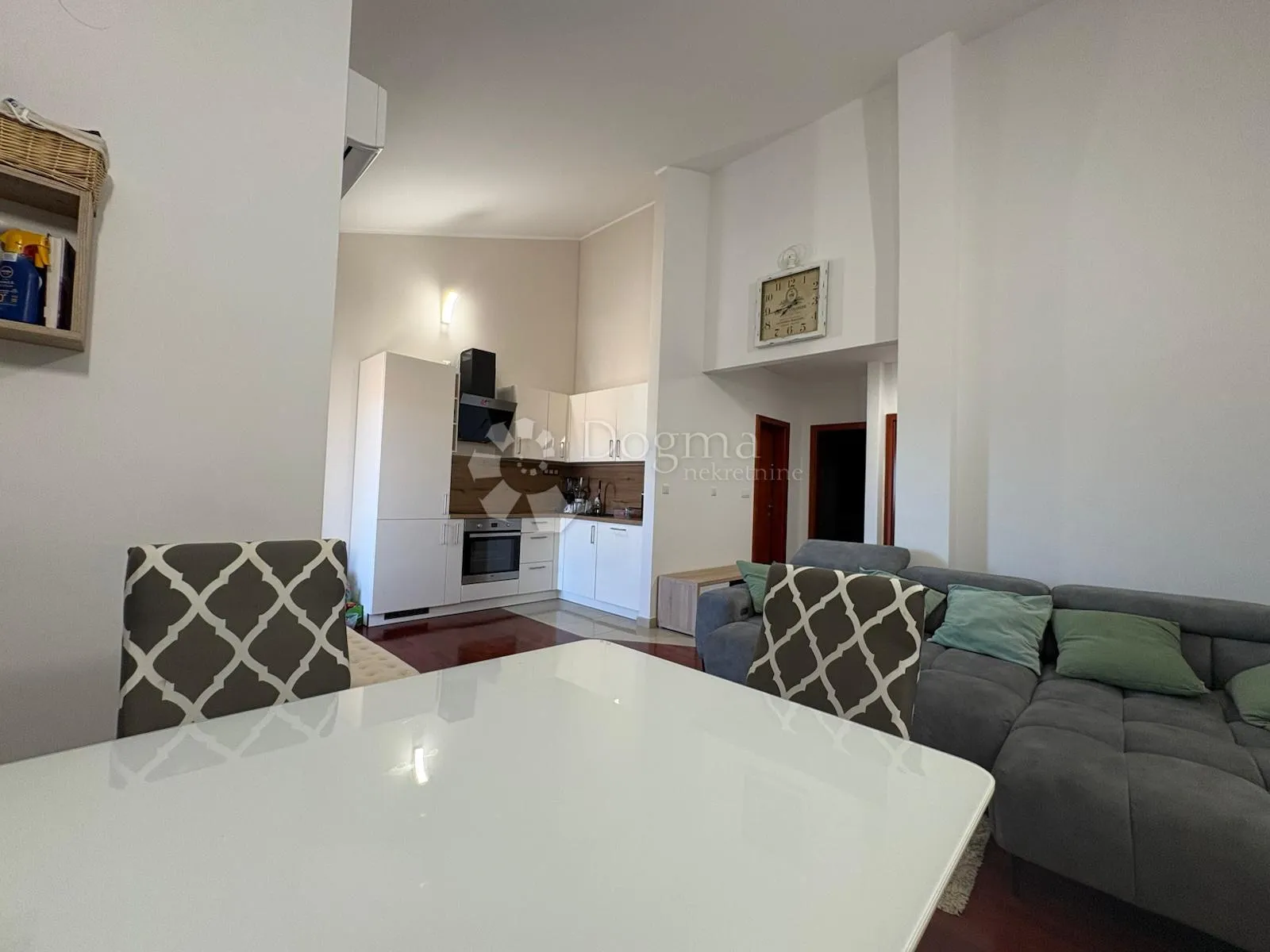 apartman blizu mora - slika 2