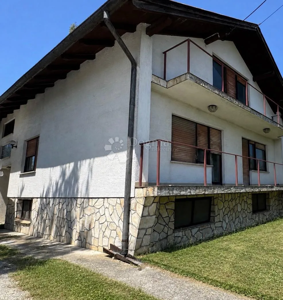 prodaja kuće s velikom okućnicom – javorje - slika 17