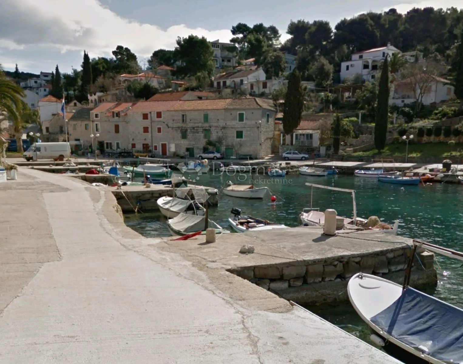 atraktivno građevinsko zemljište/otok šolta ,maslinica - slika 4