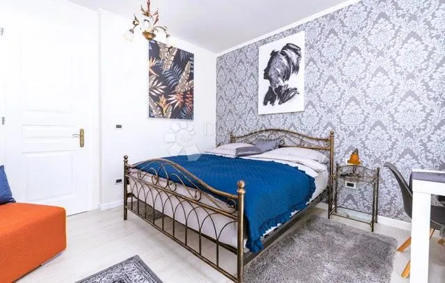 ekskluzivna vila na odličnoj lokaciji - slika 17