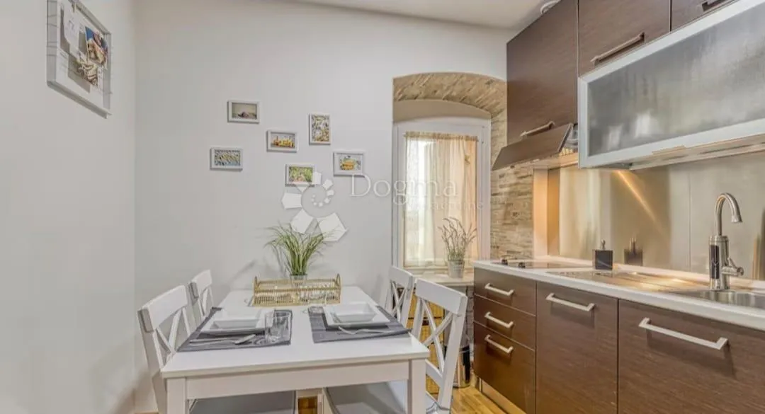 stan sa dva apartmana u matuljima - slika 5