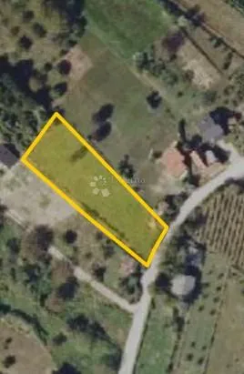 mir, prostor i pogled – građevinska parcela u zelenilu - slika 1