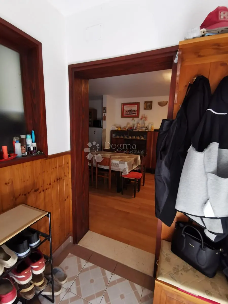 obiteljska stambena kuća useljiva odmah - prilika, hitno - slika 34