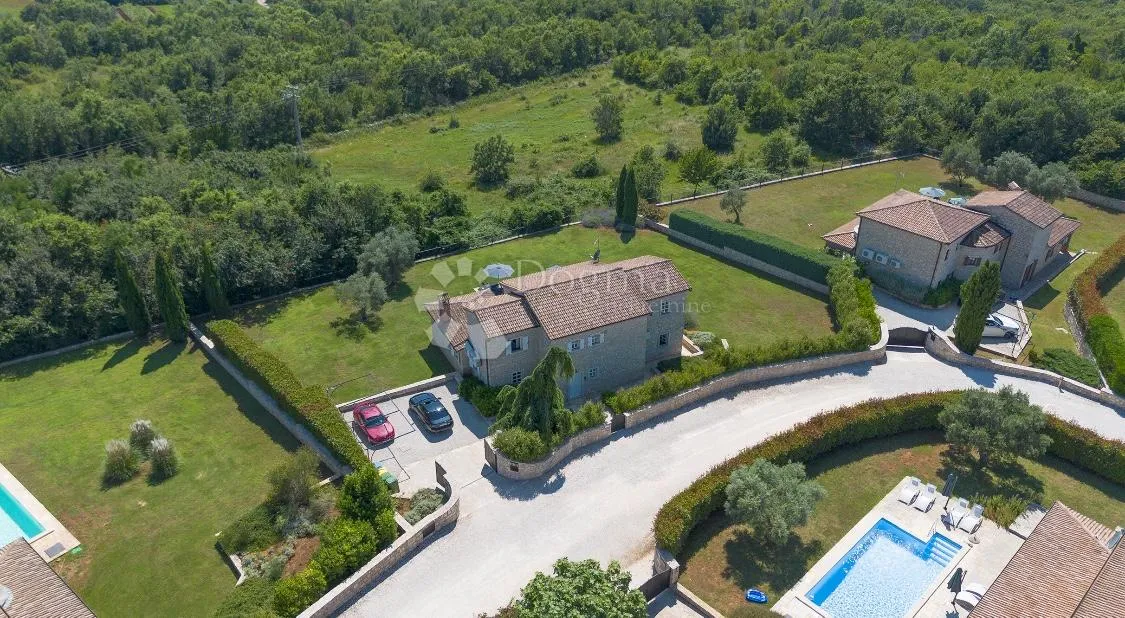 kompleks od 10 vila -heraki -poreč !! - slika 39