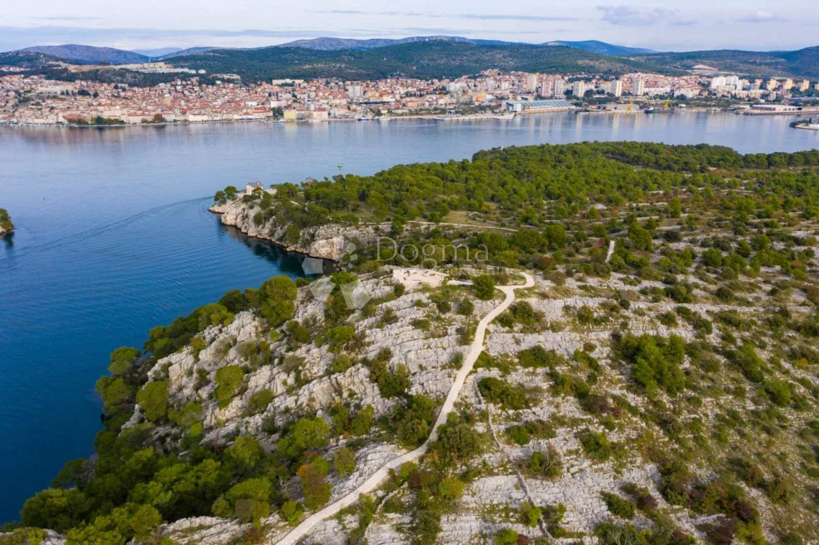 ekskluziv apartman zablaće prvi red do mora luksuz prilika - slika 34