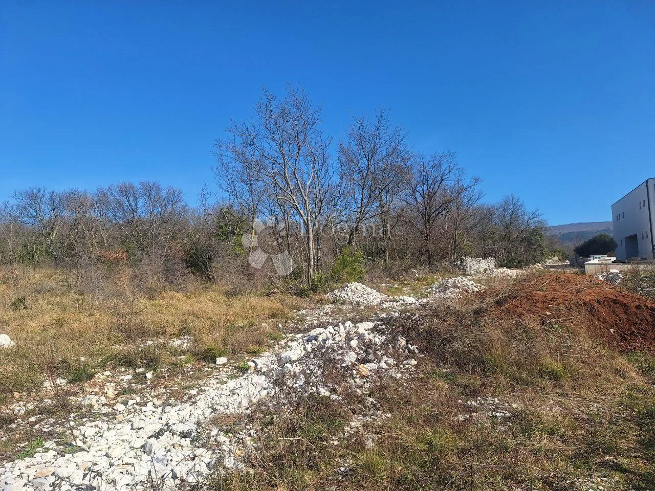 samo kod nas! građevinsko zemljište 2 km od mora, okolica labina - slika 5