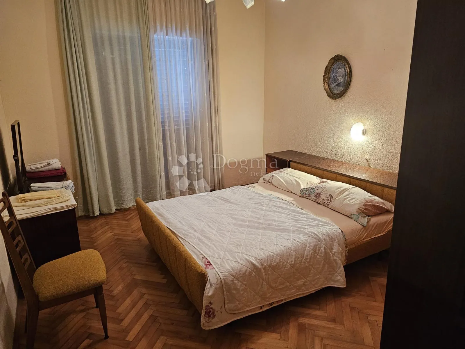 poreč - kuća sa dva stana i studio apartmanom - slika 10