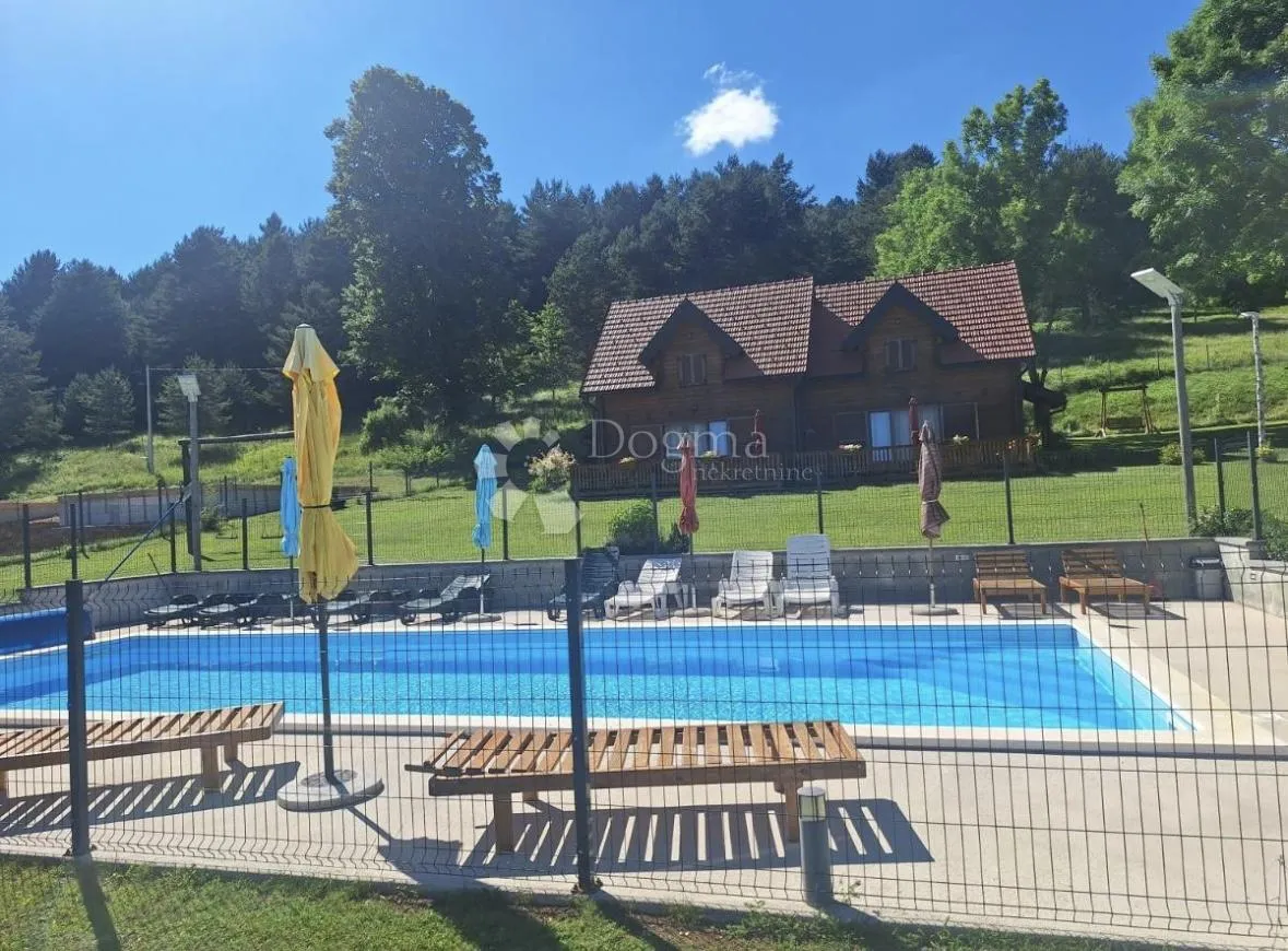 resort u srcu like nadomak plitvica - uhodan posao !!! - slika 36