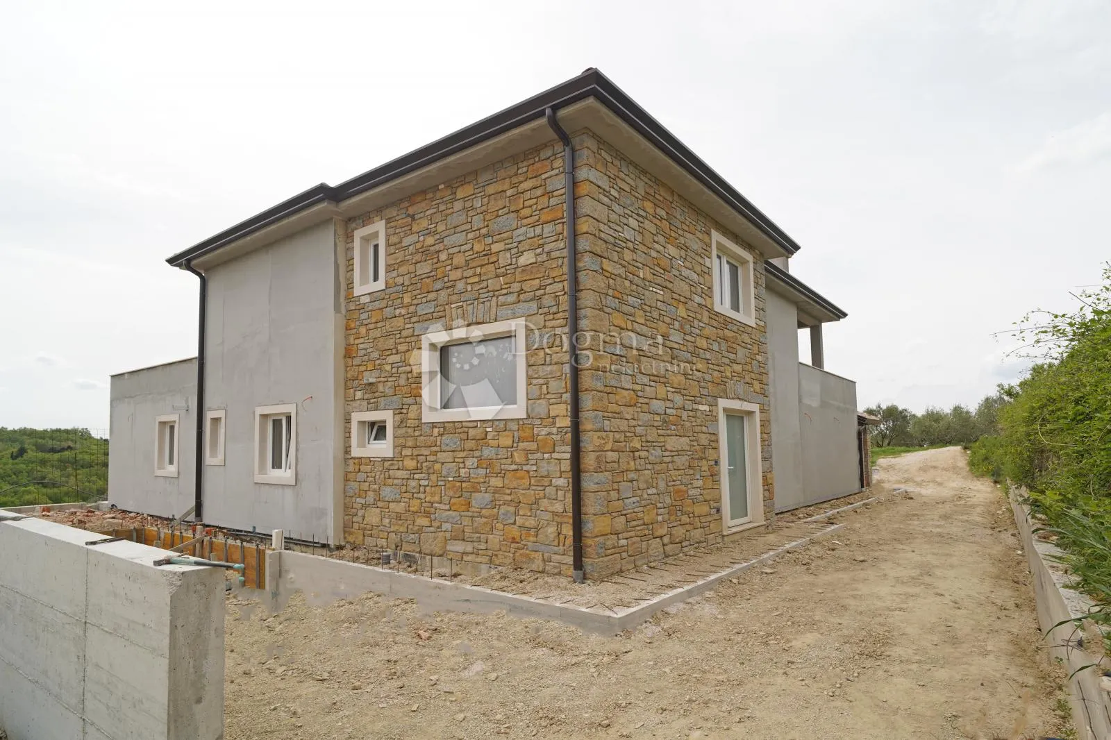 istarska vila s panoramskim otvorenim pogledom prema moru - slika 23