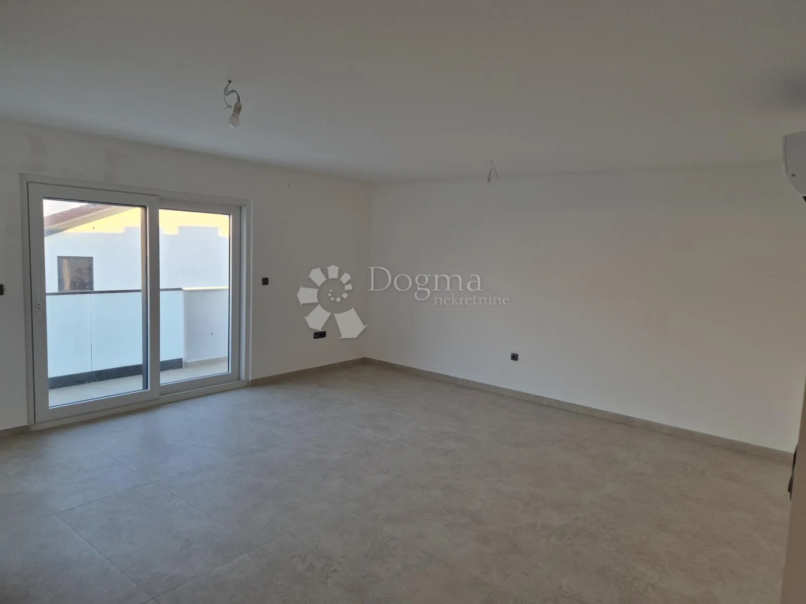 apartman 95m2 novi vinodolski-novogradnja - slika 4