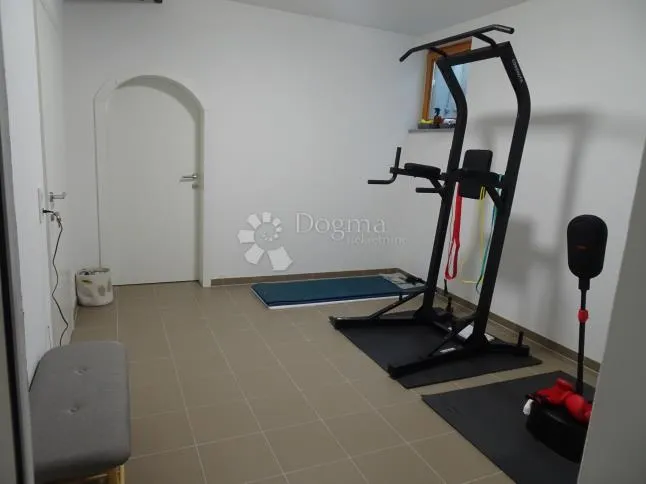 unikatna vila iznimne lokacije (pogled na more) - biograd na moru - slika 21