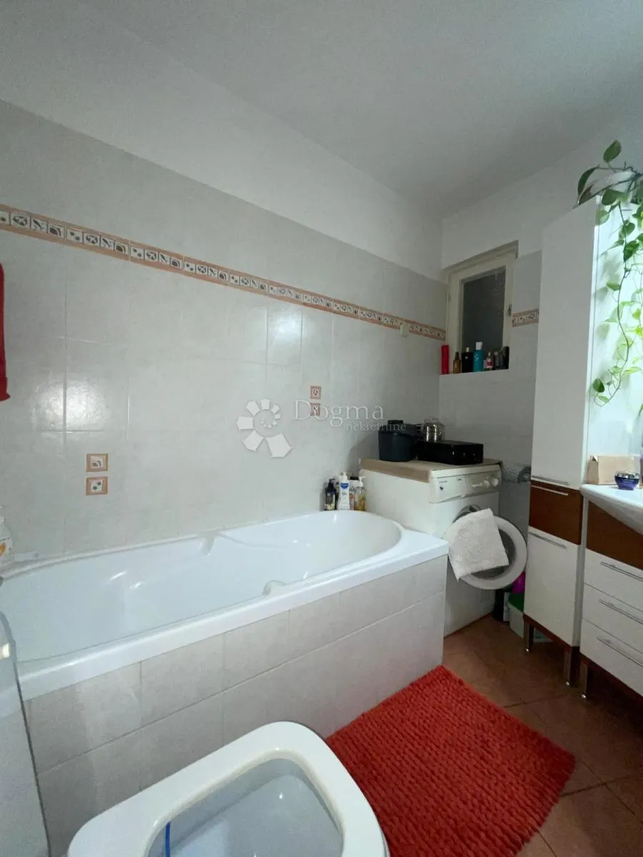 prilika, rijeka, kozala, 3s+db, - slika 17