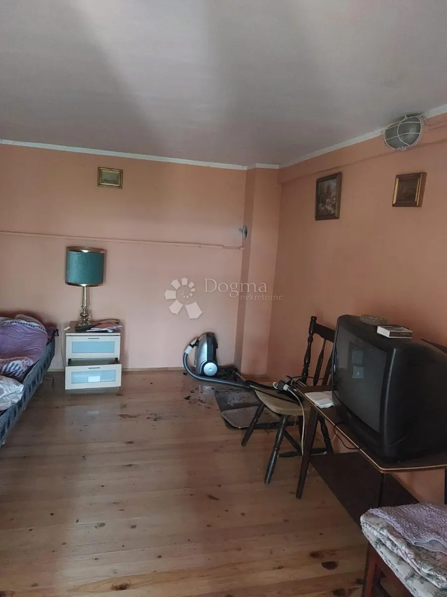 posebna prilika – vikendica u dalj planini, idealna za bijeg od gradske vreve ili investiciju - slika 6