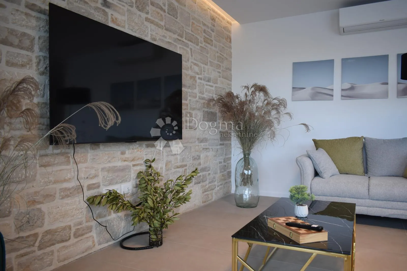 rovinj okolica, luksuzna vila s bazenom i 3 ss - slika 8