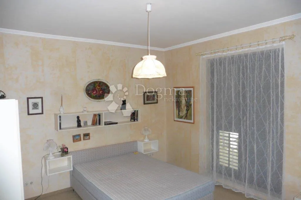 istra fažana apartmanska kuća 200 m od plaže - slika 9