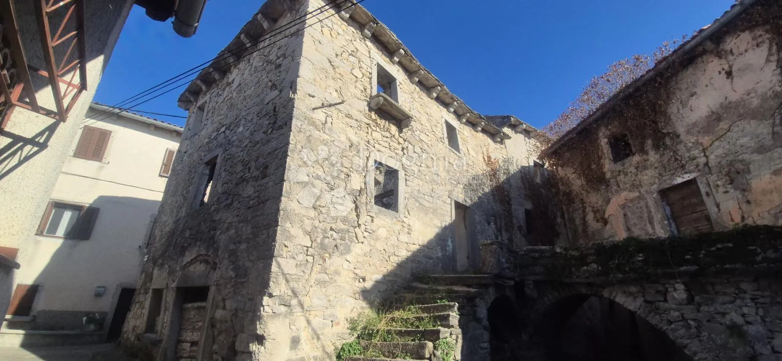starina u biseru centralne istre - slika 3
