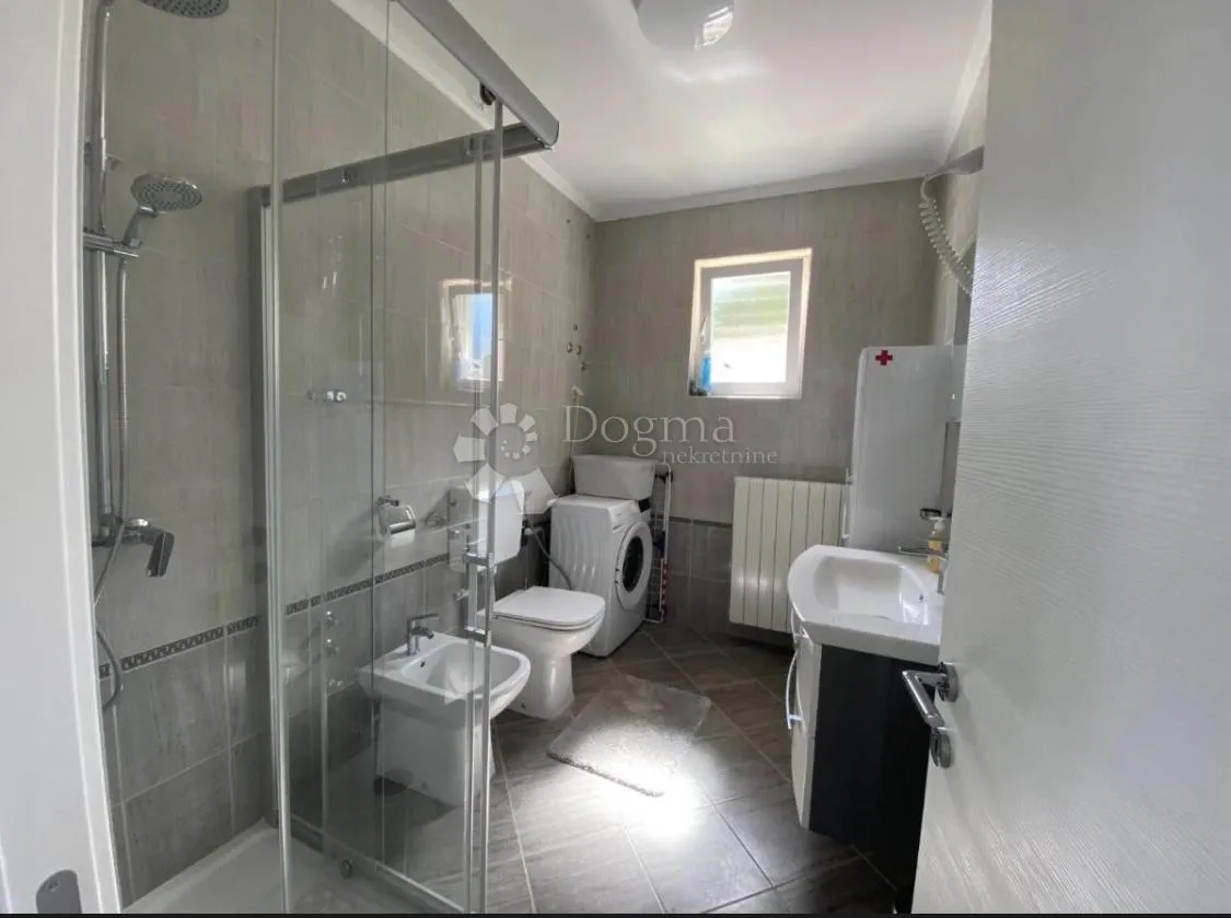 ičići, apartman za dugoročan najam - slika 8