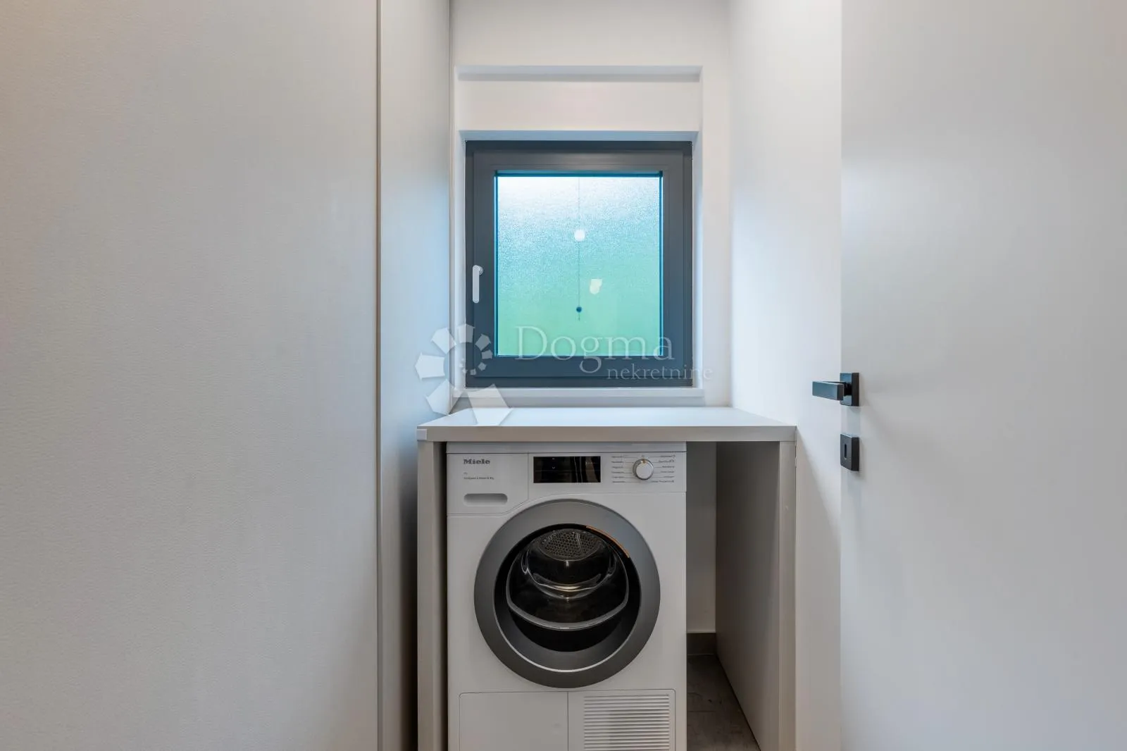 ekskluzivan penthouse za najam u opatiji - slika 28