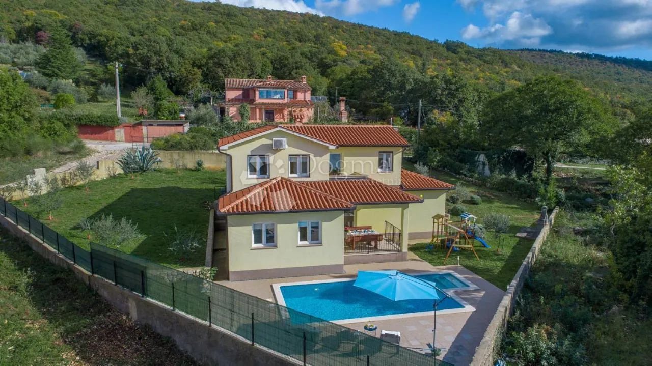 istra lijepa kuća za odmor s bazenom - slika 2