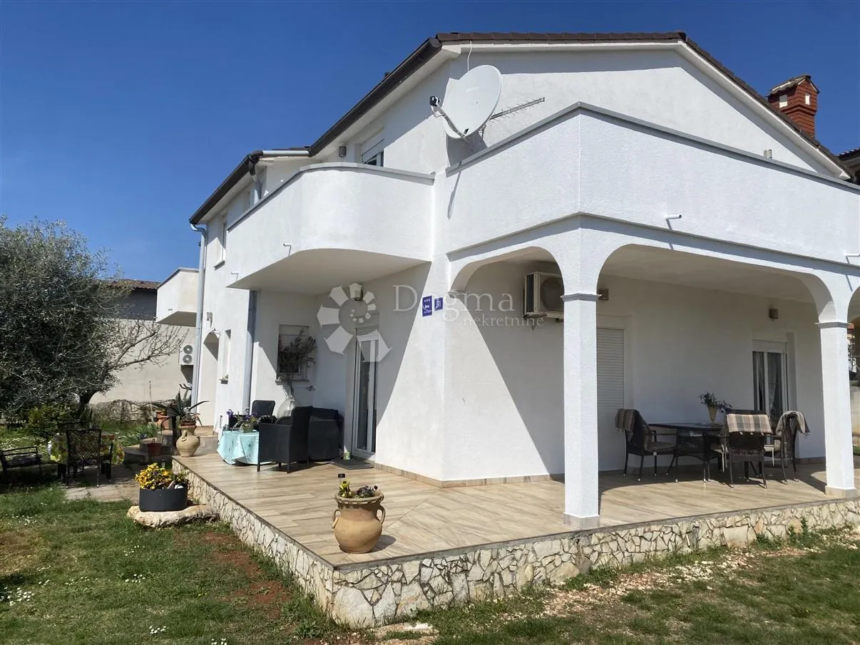 apartmanska kuća, novigrad - slika 3