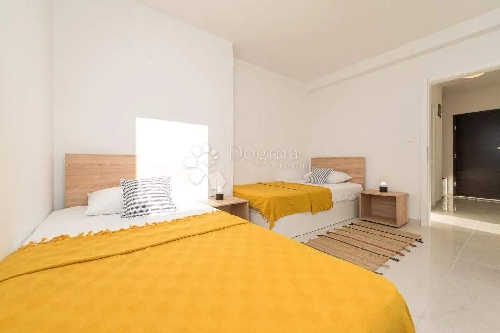 investicijska prilika !! 6 apartmana 4★ s bazenom - slika 14