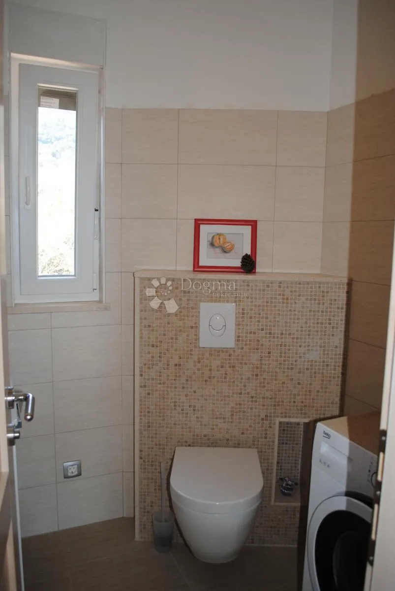 samostojeća kuća sa 2 luksuzna stana, pogled more! labin, okolica - slika 25