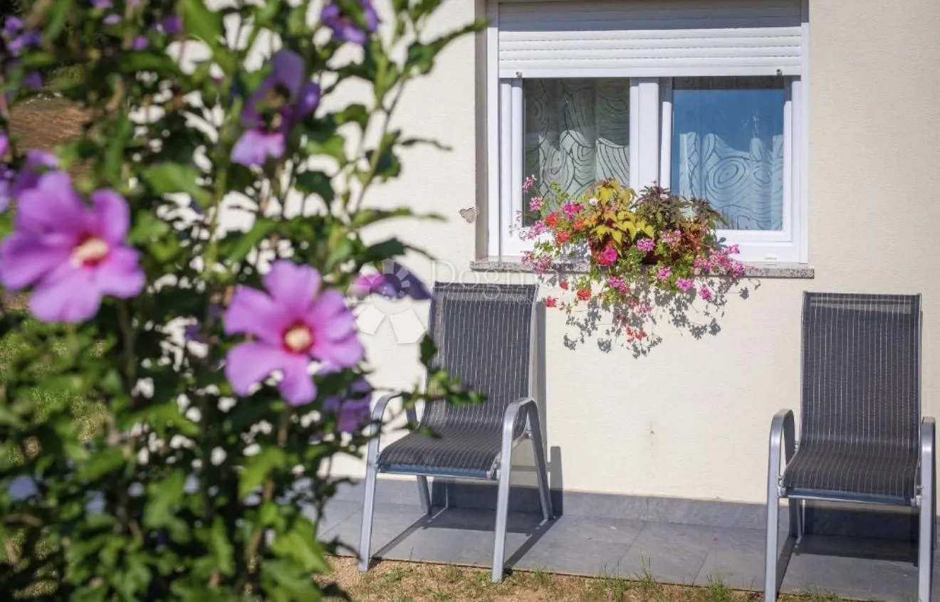idilična kuća sa 4 apartmana u blizini plitvičkih jezera - slika 46