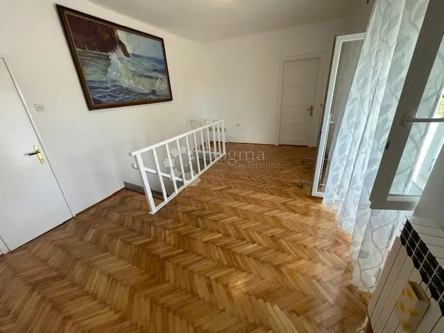 saršoni-120m2,kompletno uređena kuća odmah useljiva - slika 7