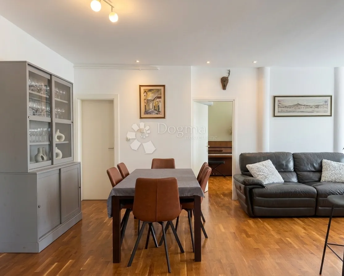 ekskluzivno! 5-sobni stan vrhovec, 111 m², terasa, garaža - slika 5