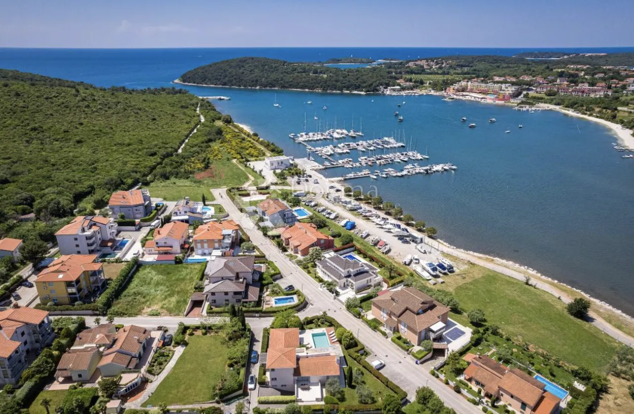 investicijska prilika! apartmanska kuća u neposrednoj blizini mora - slika 4