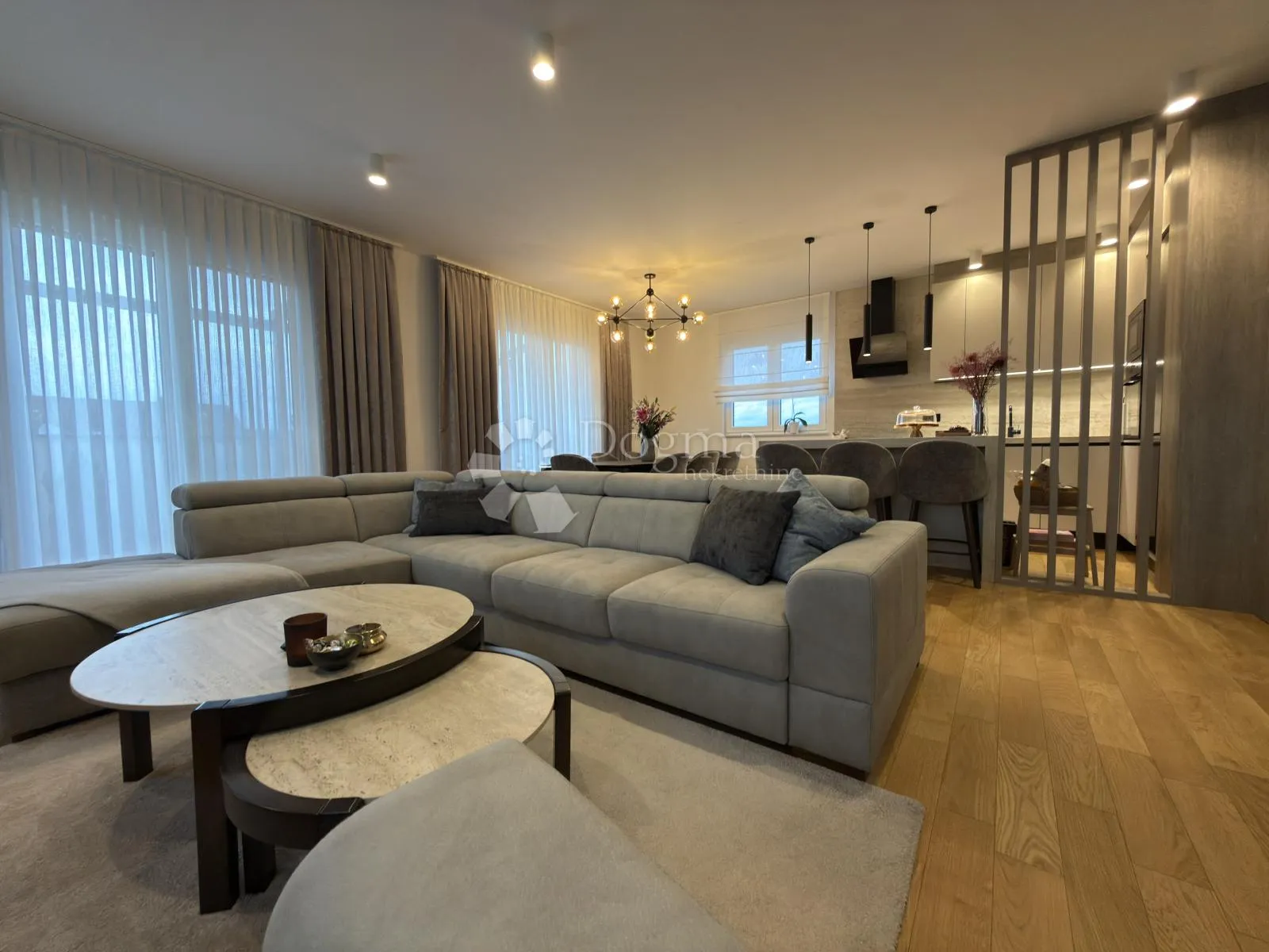 penthouse sesvete | 129 m2 | dizajnerski uređen - slika 7